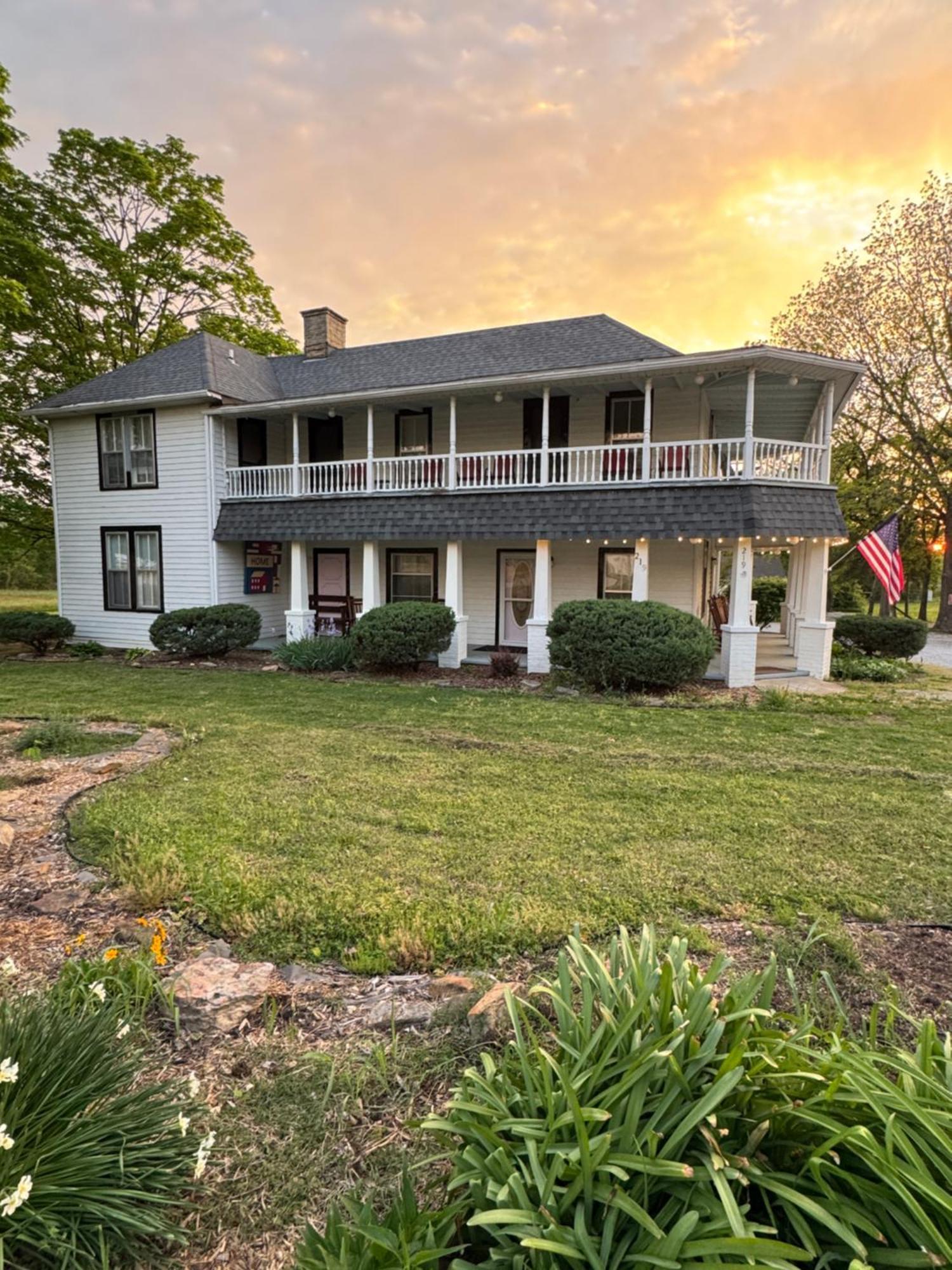 Ozark Country Inn Mountain View Bagian luar foto