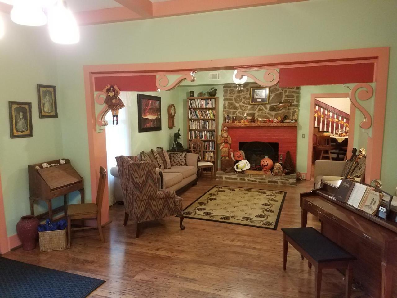 Ozark Country Inn Mountain View Bagian luar foto